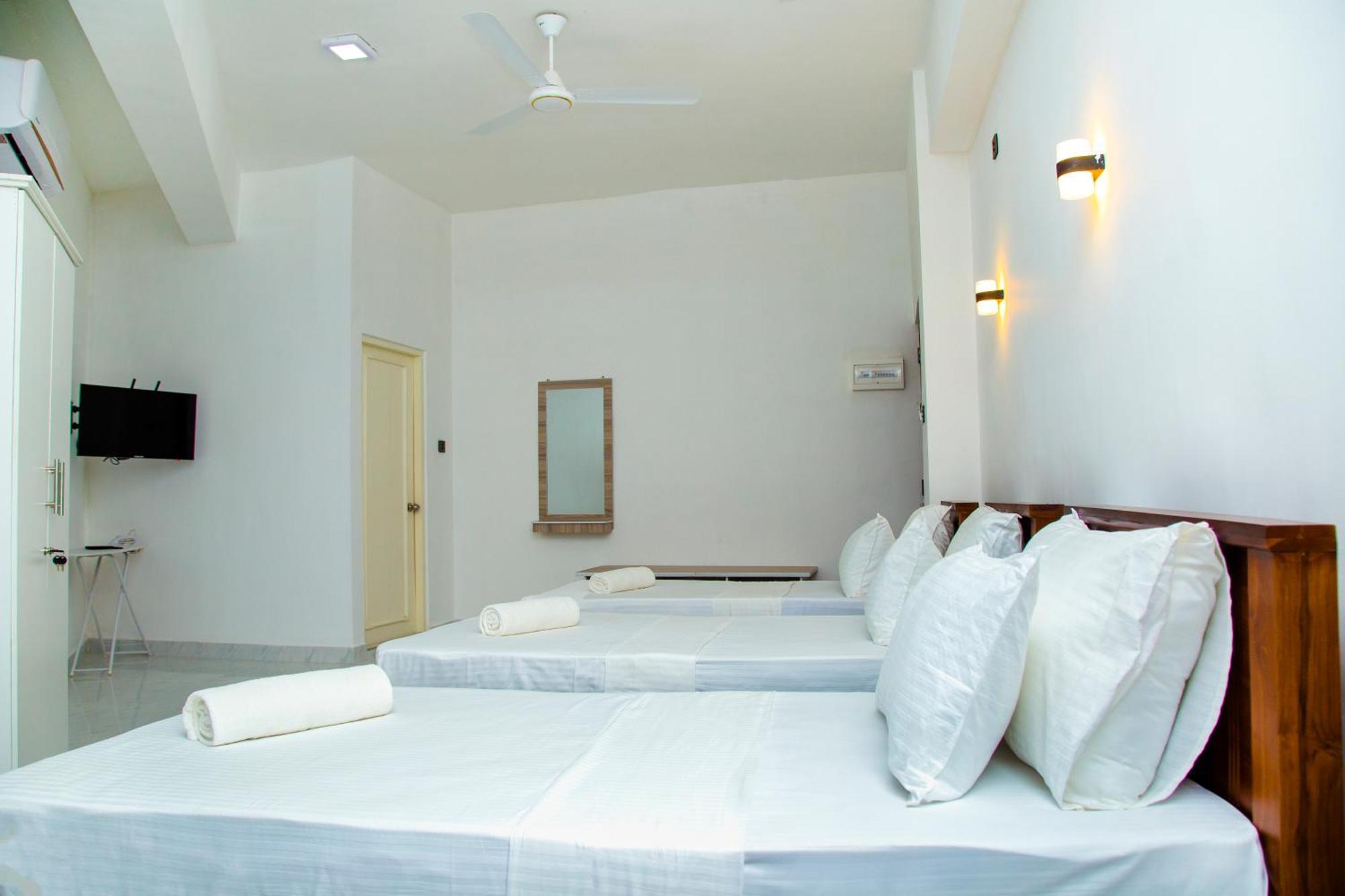 Crown Regency- Badulla Hotel Exterior photo